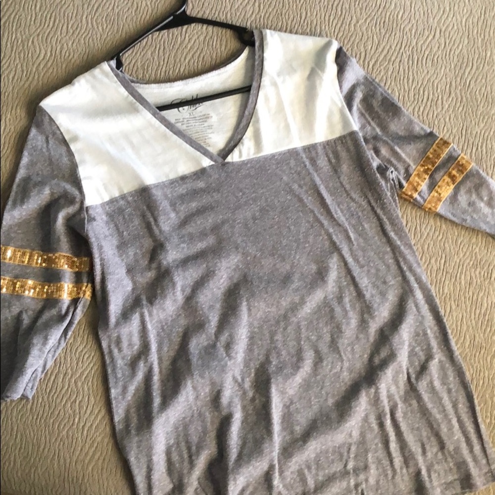 Grey shirt